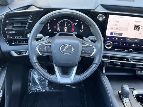 Used 2023 Lexus RX 350 FWD w/ Accessory Package (Z1) image 18