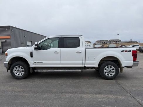 Used 2020 Ford F250 Lariat w/ Lariat Value Package image 3