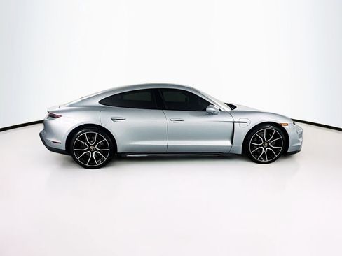 Used 2024 Porsche Taycan RWD image 4