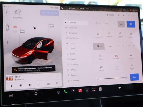 Used 2026 Tesla Model Y Long Range RWD image 26