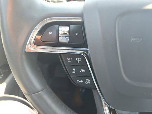 Used 2021 Lincoln Nautilus Reserve FWD image 32