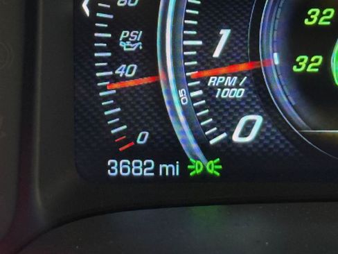 Used 2019 Chevrolet Corvette Z06 RWD image 17