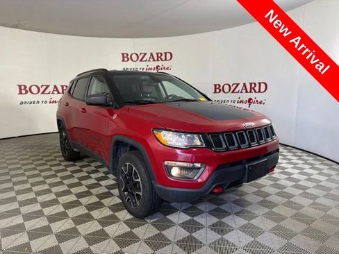 Used 2020 Jeep Compass Trailhawk AWD/4WD image 1