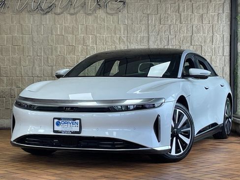 Used 2023 Lucid Air Touring AWD/4WD image 2