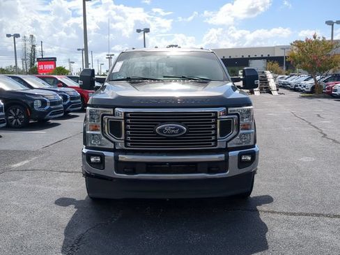 Used 2020 Ford F350 Lariat w/ Lariat Value Package AWD/4WD image 3