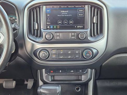 Used 2021 Chevrolet Colorado LT RWD image 13