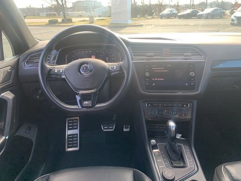Used 2020 Volkswagen Tiguan SEL Premium R-Line w/ 3rd Row Seat Package image 27