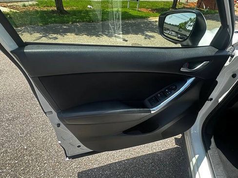 Used 2015 MAZDA CX-5 Touring FWD image 8