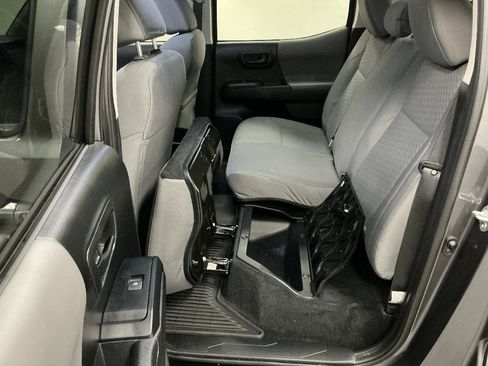 Used 2021 Toyota Tacoma SR AWD/4WD image 25