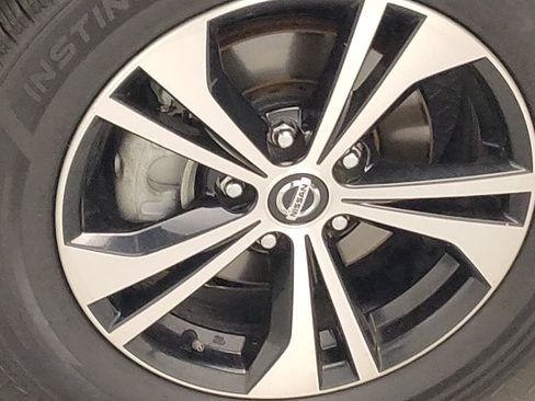 Used 2024 Nissan Sentra S FWD image 31