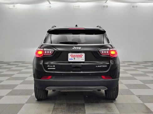 Used 2024 Jeep Compass Limited AWD/4WD image 9