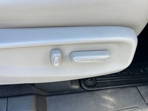 Used 2018 Honda Odyssey EX-L image 48