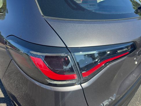 Used 2023 Honda HR-V LX image 32