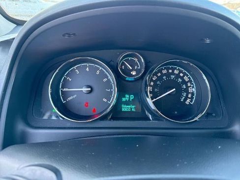 Used 2015 Chevrolet Captiva Sport LT w/ Convenience Package image 12