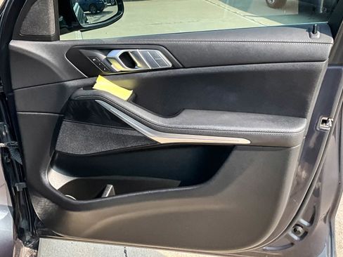 Used 2022 BMW X7 xDrive40i image 16