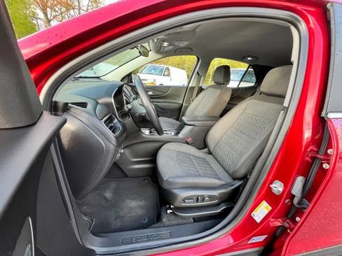 Used 2023 Chevrolet Equinox LT AWD/4WD image 15