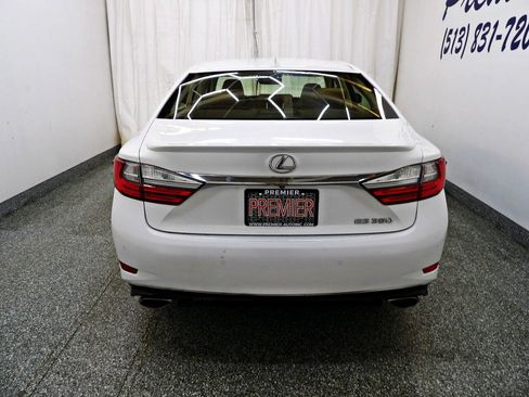 Used 2016 Lexus ES 350 FWD image 6