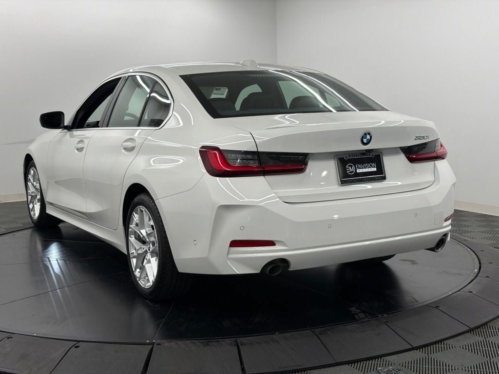 Used 2025 BMW 330i Sedan w/ Parking Assistance Package RWD image 12