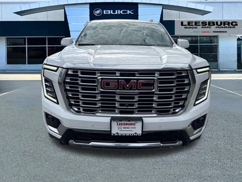 Used 2025 GMC Yukon XL Denali AWD/4WD image 2