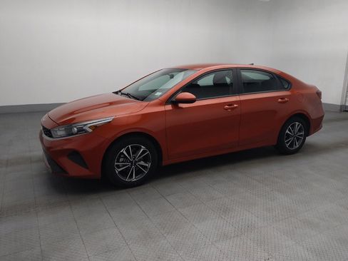 Used 2024 Kia Forte LXS FWD image 2