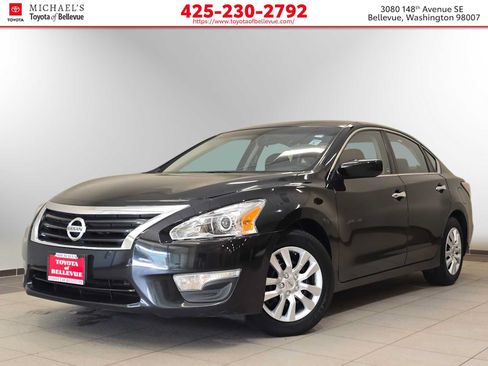 Used 2015 Nissan Altima 2.5 S FWD image 1