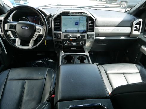 Certified 2022 Ford F350 Lariat w/ Chrome Package AWD/4WD image 8
