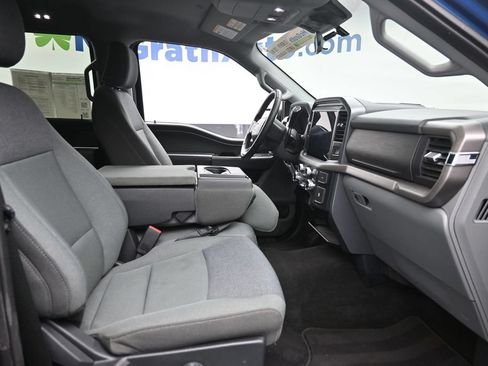 Used 2025 Ford F150 XLT w/ Equipment Group 301A Standard AWD/4WD image 9