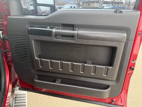 Used 2014 Ford F250 Platinum w/ FX4 Off-Road Package image 20