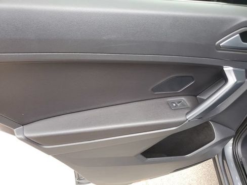 Used 2019 Volkswagen Tiguan SEL AWD/4WD image 30