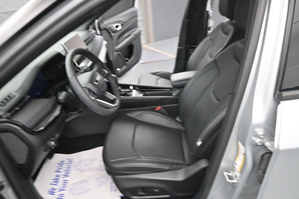 Used 2025 Jeep Compass Limited w/ Driver Assist Group I AWD/4WD image 19