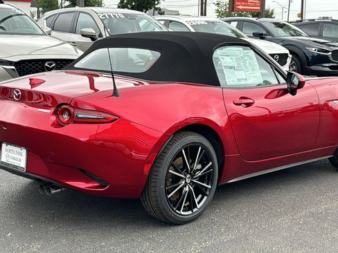 New 2026 MAZDA MX-5 Miata Grand Touring RWD image 8