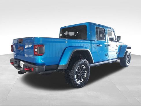 New 2026 Jeep Gladiator Rubicon w/ Steel Power Dome Hood Package AWD/4WD image 8