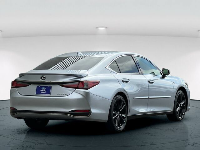 Used 2024 Lexus ES 300h F Sport FWD image 6