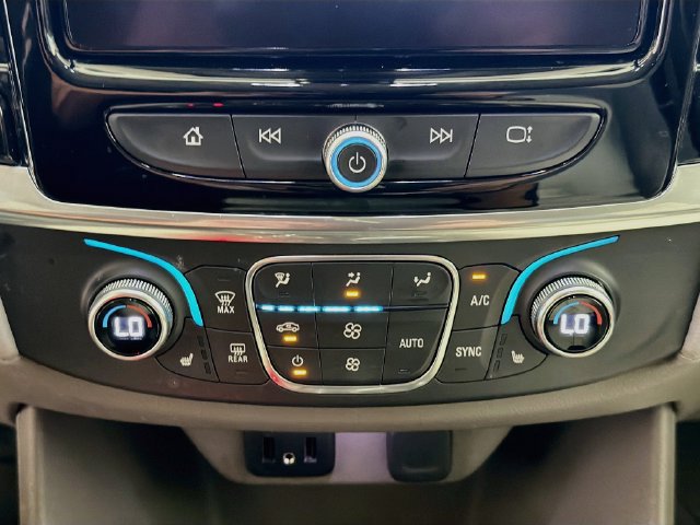 Certified 2019 Chevrolet Traverse LT FWD image 14