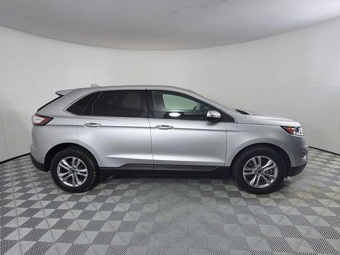 Used 2018 Ford Edge SEL w/ Equipment Group 201A AWD/4WD image 4