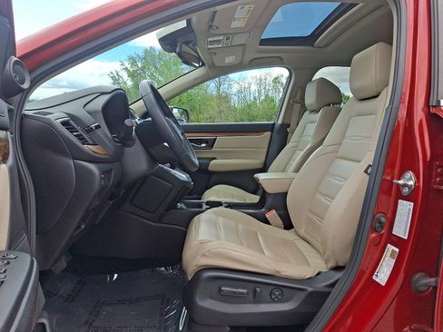 Used 2018 Honda CR-V Touring image 13