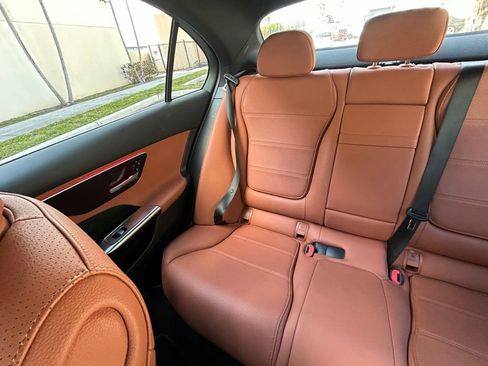 Used 2025 Mercedes-Benz C 300 Sedan image 12
