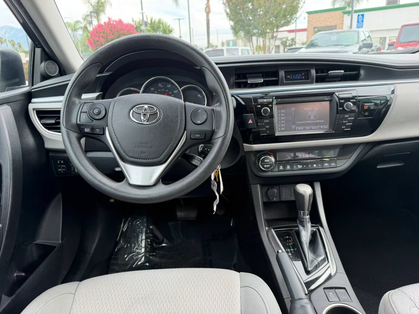 Used 2014 Toyota Corolla LE w/ Protection Package FWD image 18