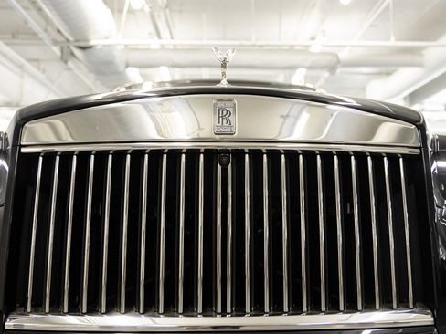 New 2026 Rolls-Royce Cullinan AWD/4WD image 10