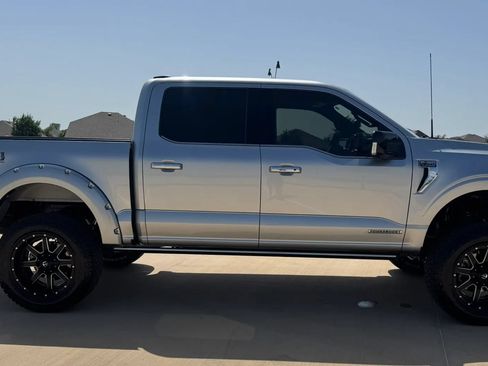 Used 2021 Ford F150 Platinum w/ Equipment Group 701A High AWD/4WD image 10
