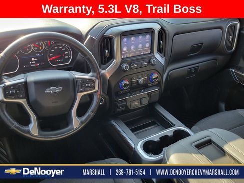 Used 2021 Chevrolet Silverado 1500 LT Trail Boss w/ Bed Protection Package AWD/4WD image 23