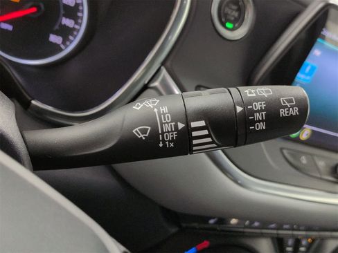 Used 2020 Chevrolet Blazer LT image 24