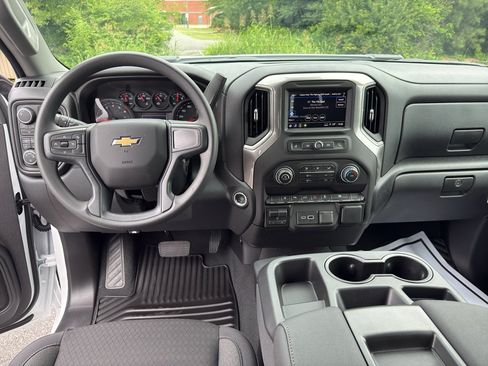 New 2026 Chevrolet Silverado 2500 Custom w/ Custom Value Package AWD/4WD image 17