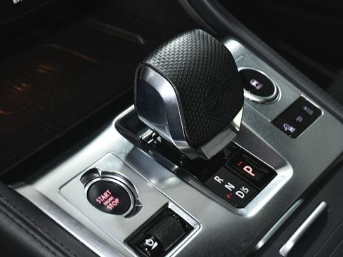 Used 2022 Jaguar F-PACE SVR AWD/4WD image 45