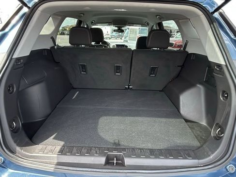 Certified 2024 GMC Terrain SLE w/ Elevation Edition FWD image 31