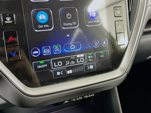 Used 2024 Subaru Crosstrek 2.0i Premium image 23