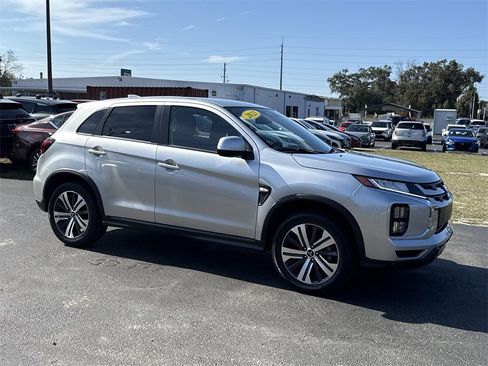 Used 2023 Mitsubishi Outlander Sport ES image 5