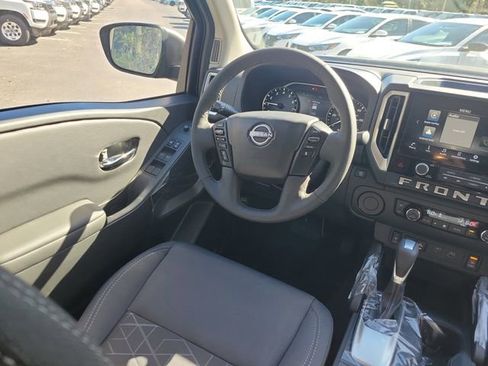 New 2026 Nissan Frontier SV w/ SV Convenience Package RWD image 10
