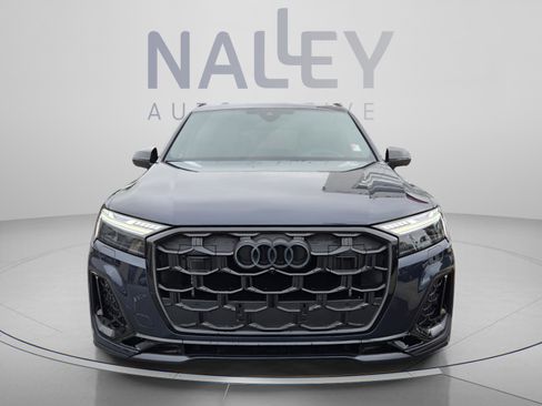 Used 2025 Audi SQ7 Prestige AWD/4WD image 8