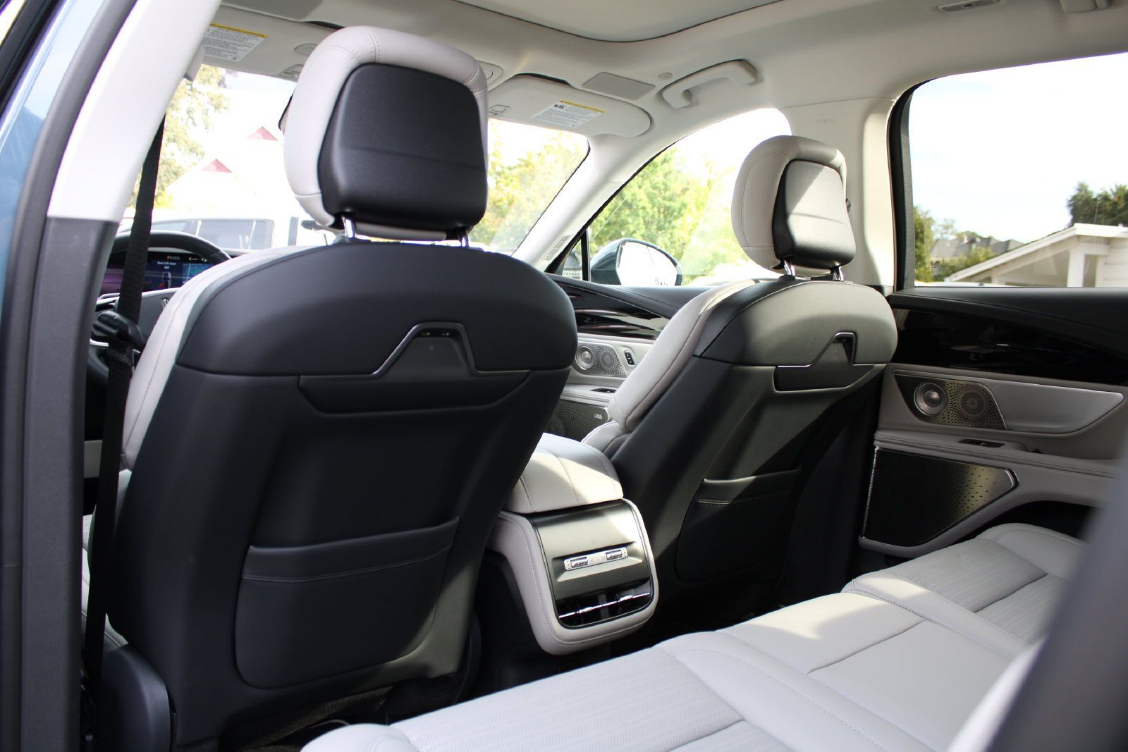Used 2026 Lincoln Nautilus Reserve AWD/4WD image 24
